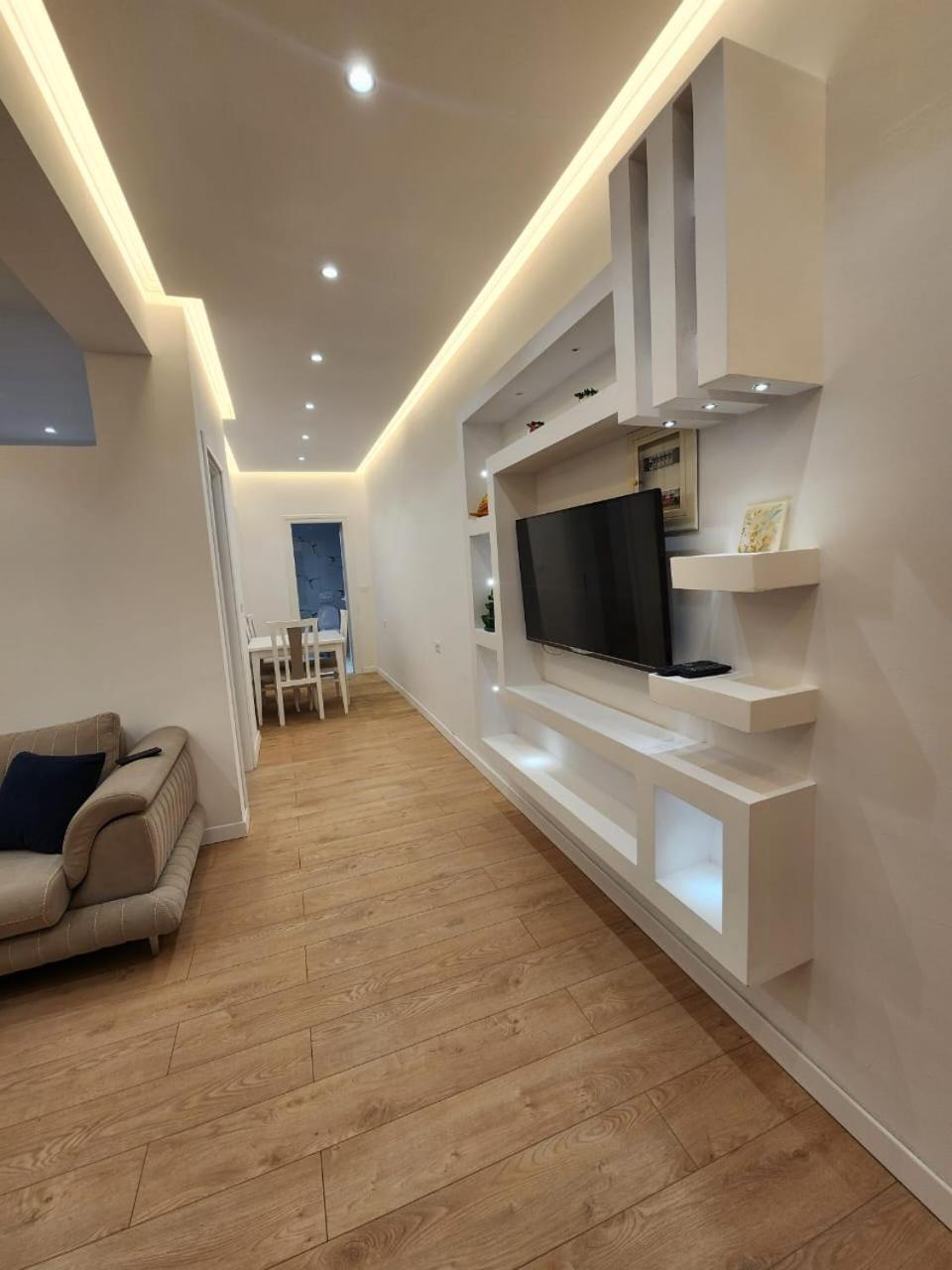 Apartament Dian